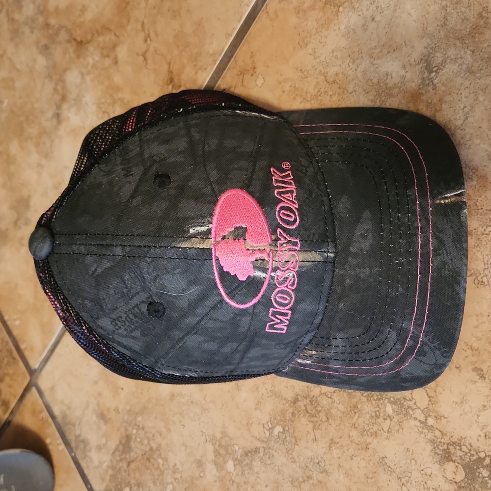 Mossy Oak Women's Trucker's Hat